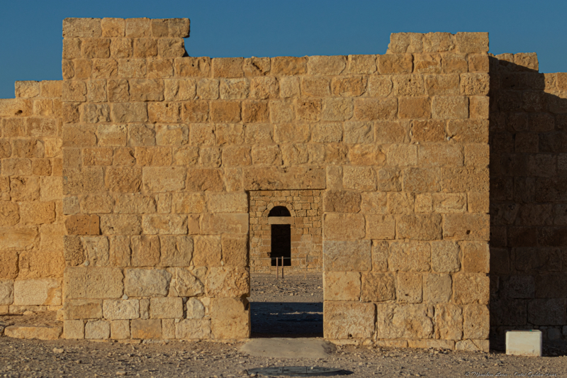 10-Ovdat-Golden-Hour